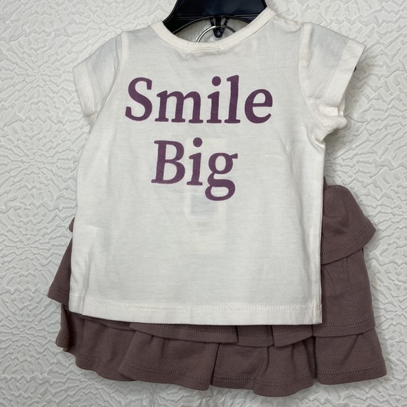 Peek Off-White Shirt and Skirt Spring Fashion 2 Piece Set Size 3-6 Months NWT - Picture 2 of 9